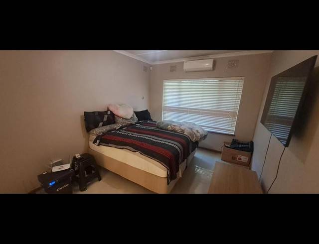 2 BEDROOM PROPERTY TO RENT IN BEREA WEST